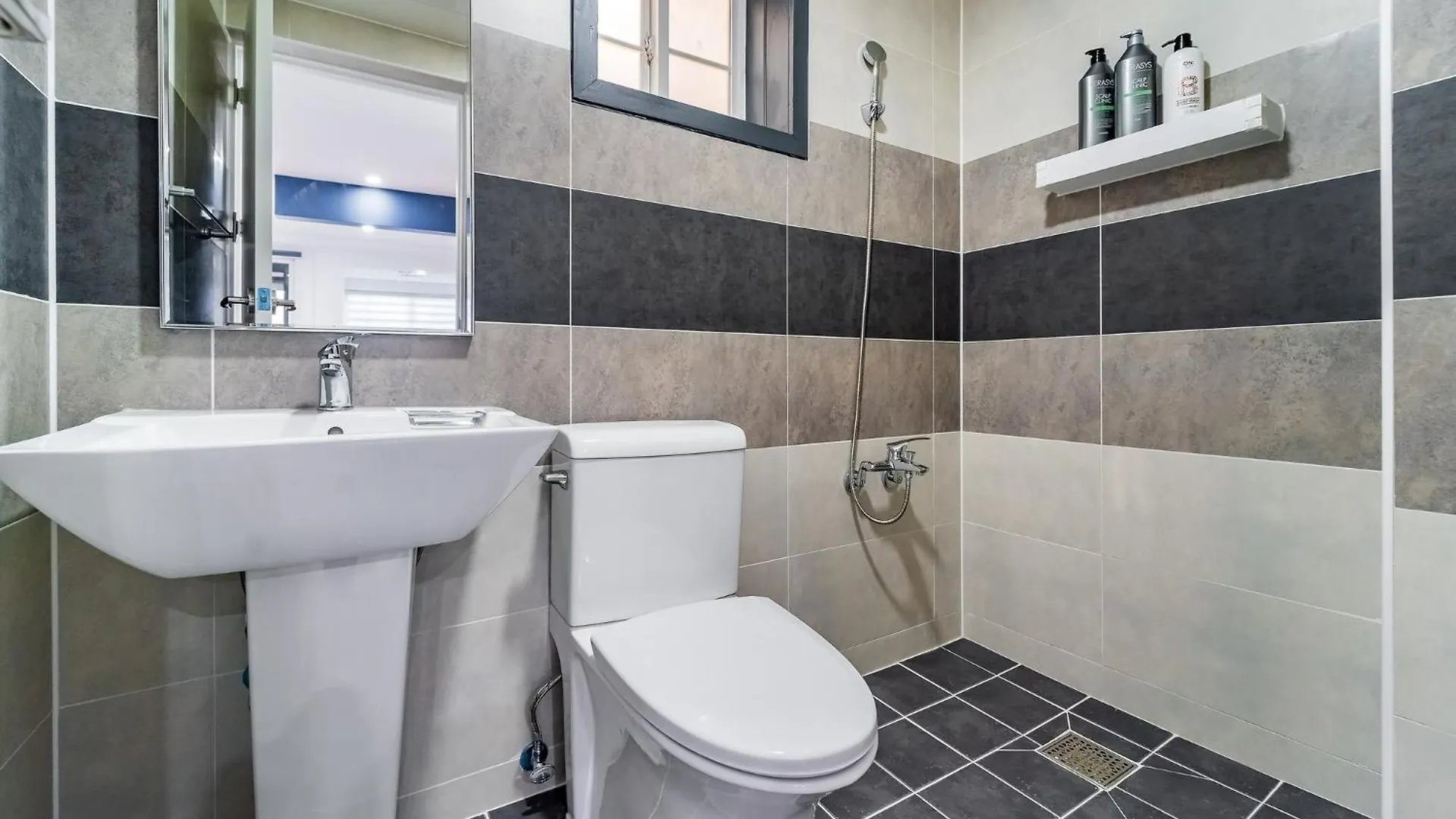 Gyeongju Dear Forma Pension South Korea